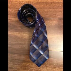 PERRY ELLIS Portfolio Blue Silk Striped Necktie
